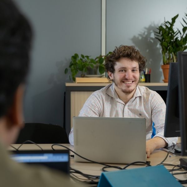 Adjust service BeeBryte maintenance predictive